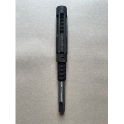 Розвёртка ручная регулируемая Ц/Х 23-26мм