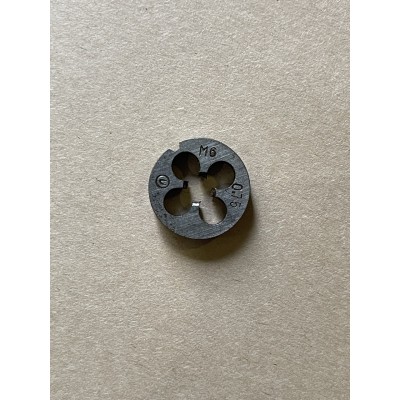 Плашка М 6х0, 75мм для метричної різьби 9ХС