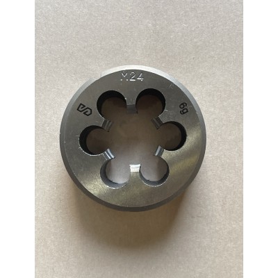 Плашка М 24х3,0мм для метрической резьбы Р6М5