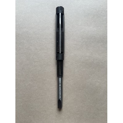 Розвёртка ручная регулируемая Ц/Х 13,5-15,5мм