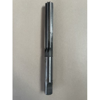 Розвёртка ручная Ц/Х 20мм Н8