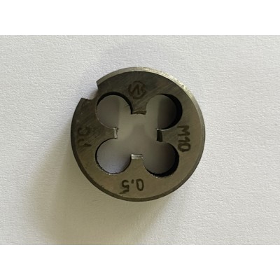 Плашка М 10x0,5мм для метрической резьбы 9ХС