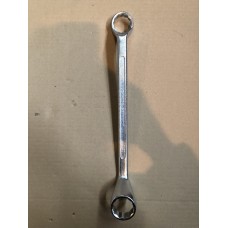 Ключ гаечный накидной 30х32мм ВИЗ А