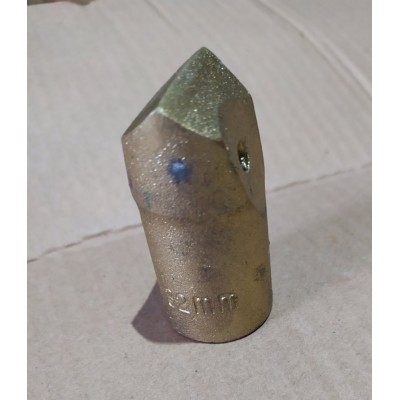 Долотчато пластинчатая буровая коронка КДП 36х22