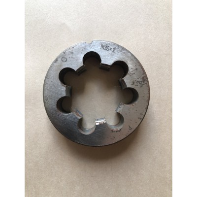 Плашка М 36х2,0мм для метрической резьбы 9ХС